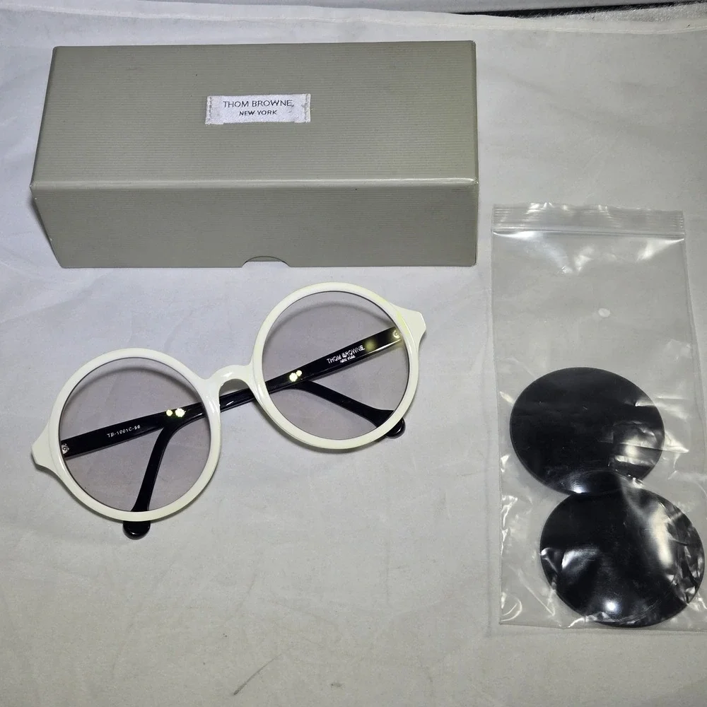 Thom Browne TB-1001c-56 Sunglasses White Circular Frames *READ